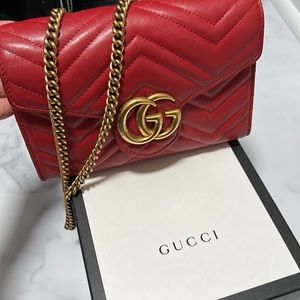 Authentic Gucci crossbody bags !